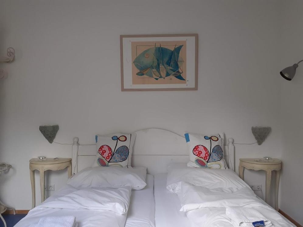 Landhotel Untere Muehle Strassberg Esterno foto