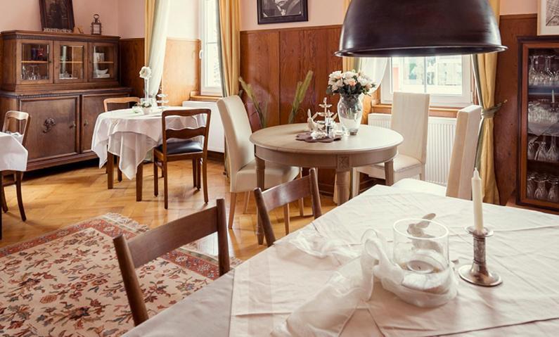 Landhotel Untere Muehle Strassberg Esterno foto